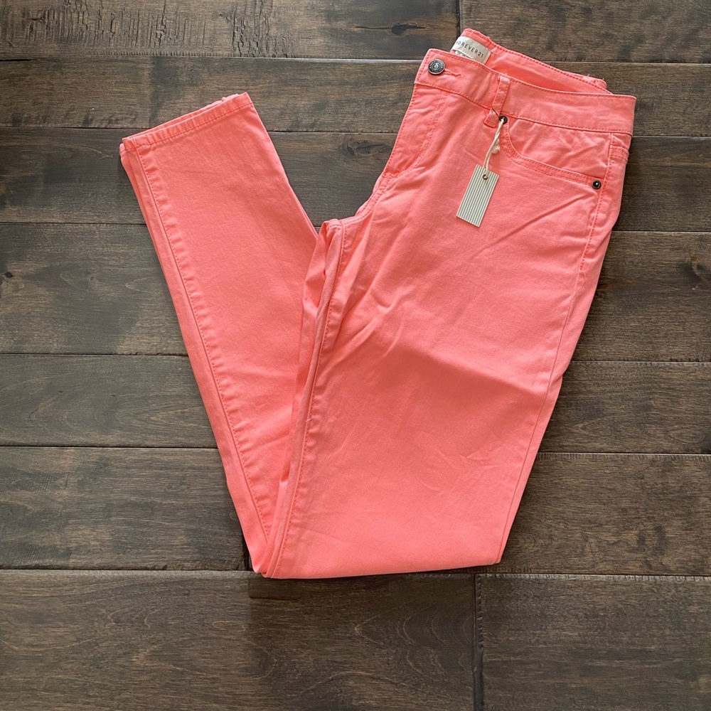Women’s Forever 21 Skinny Jeans Salmon Size 29